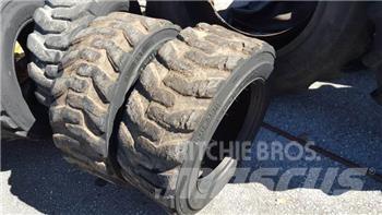 Bobcat Pneus 10-16.5 Pneumatiky, kola a ráfky