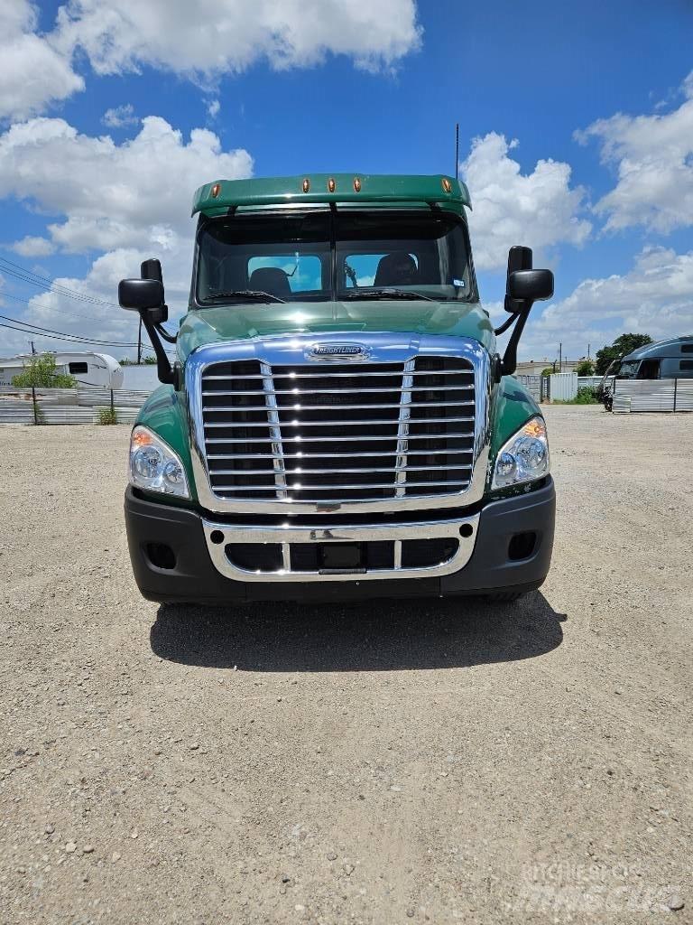 Freightliner 125 Tahače