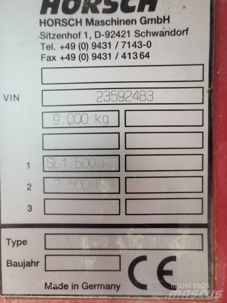 Horsch Pronto 4 DC Kombinované secí stroje