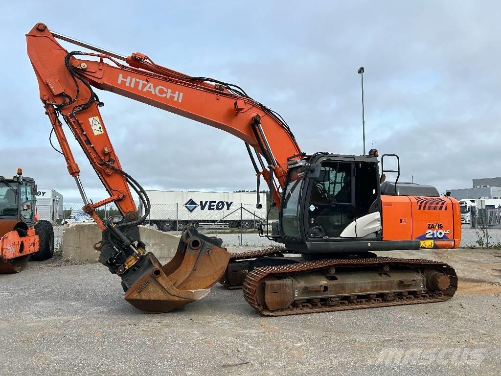 Hitachi ZX 210 LC-6 Pásová rýpadla