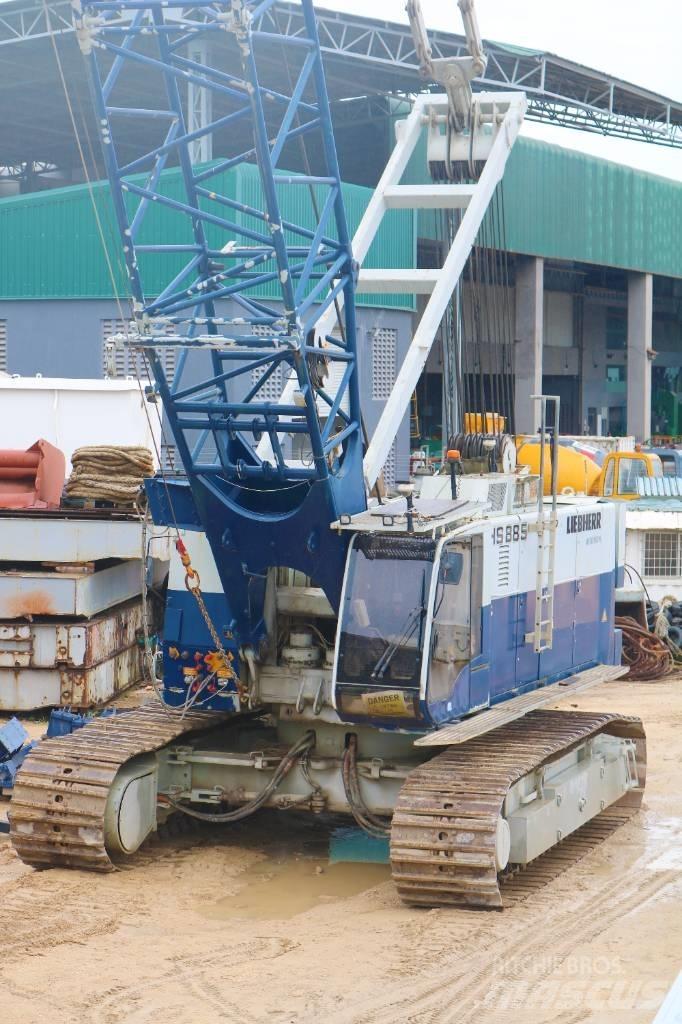 Liebherr HS 885 HD Pásové jeřáby