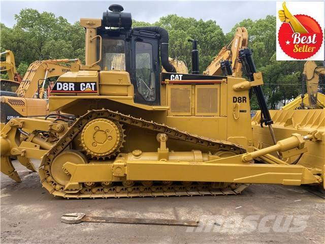 CAT D 8 R Pásové dozery