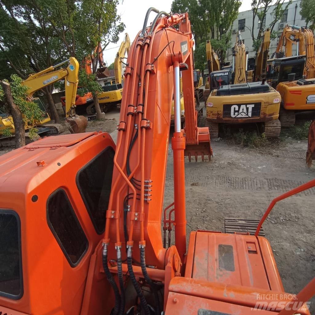 Doosan DH 220 LC-7 Pásová rýpadla