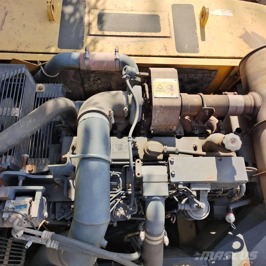 Komatsu PC 350-7 Pásová rýpadla