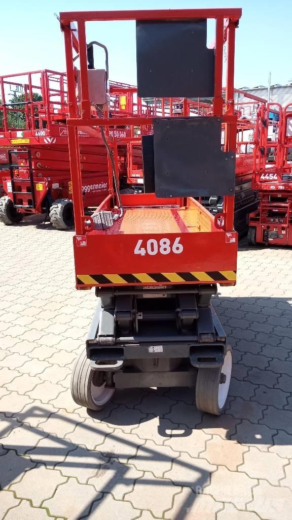 SkyJack SJ III 3220 Nůžková zvedací plošina