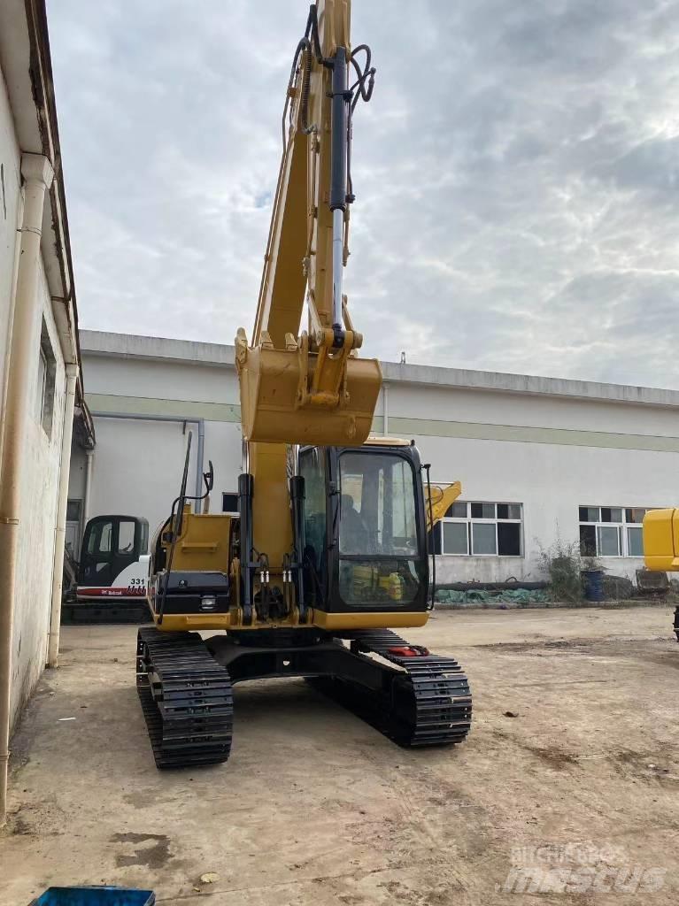CAT 313 D Pásová rýpadla