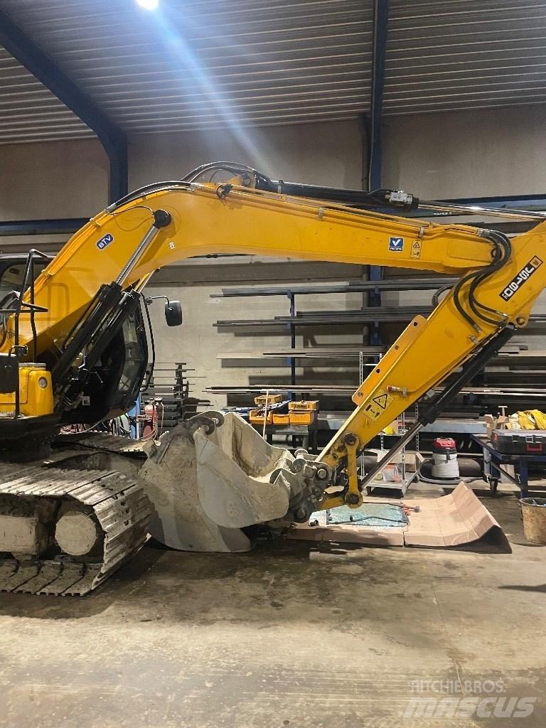 JCB JS 190 LC Pásová rýpadla