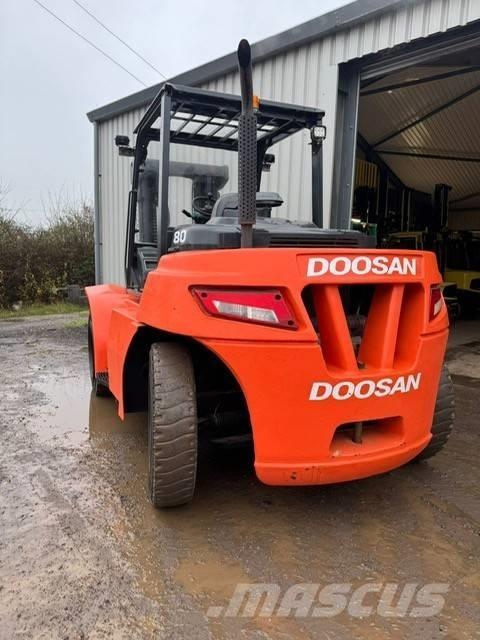 Doosan D80SC-7 Dieselové vozíky