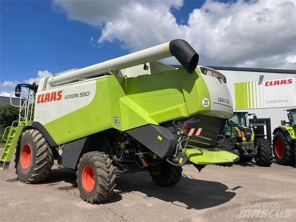 CLAAS LEXION 550 Sklízecí mlátičky