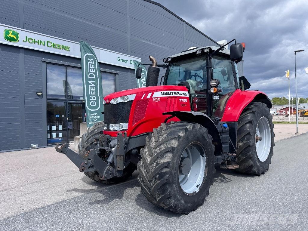 Massey Ferguson 7726 Traktory