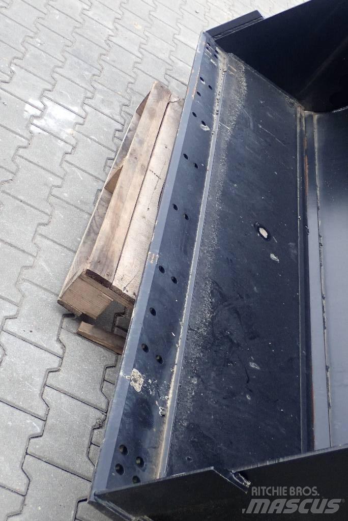 JCB 4x1 Łyżka Hloubkové lopaty