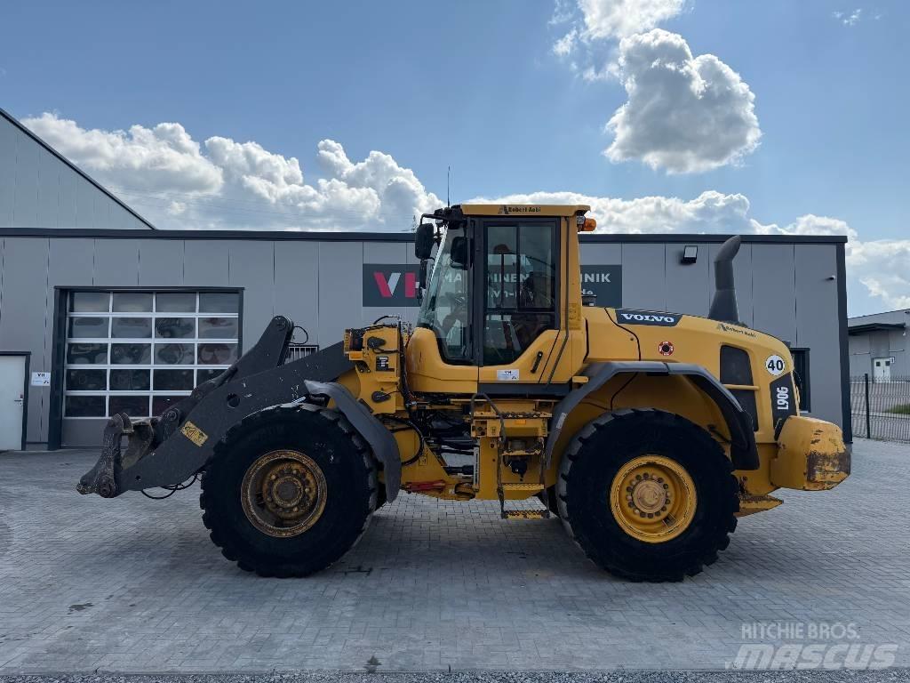 Volvo L 90 G Kolové nakladače