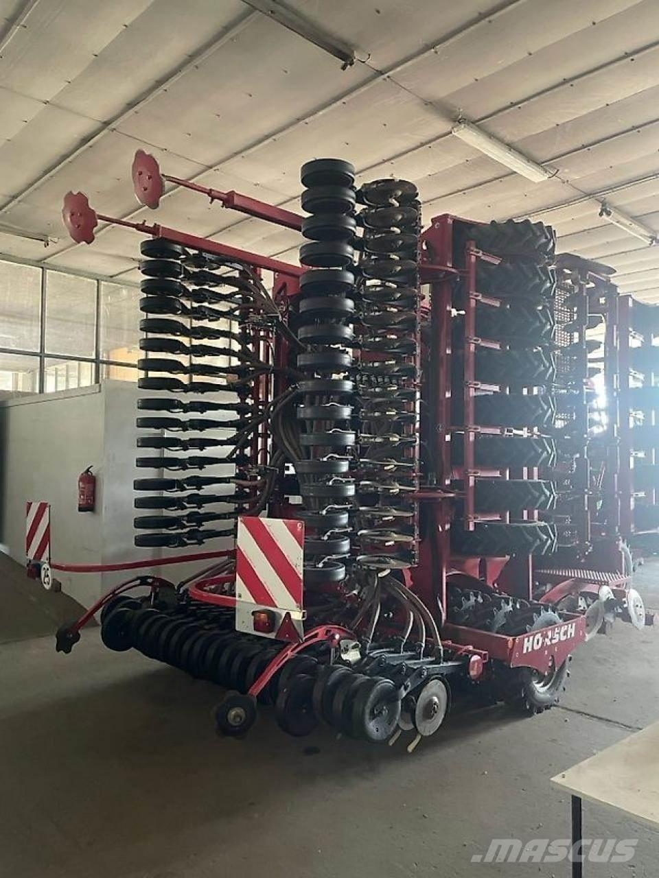 Horsch Pronto 8 DC Kombinované secí stroje