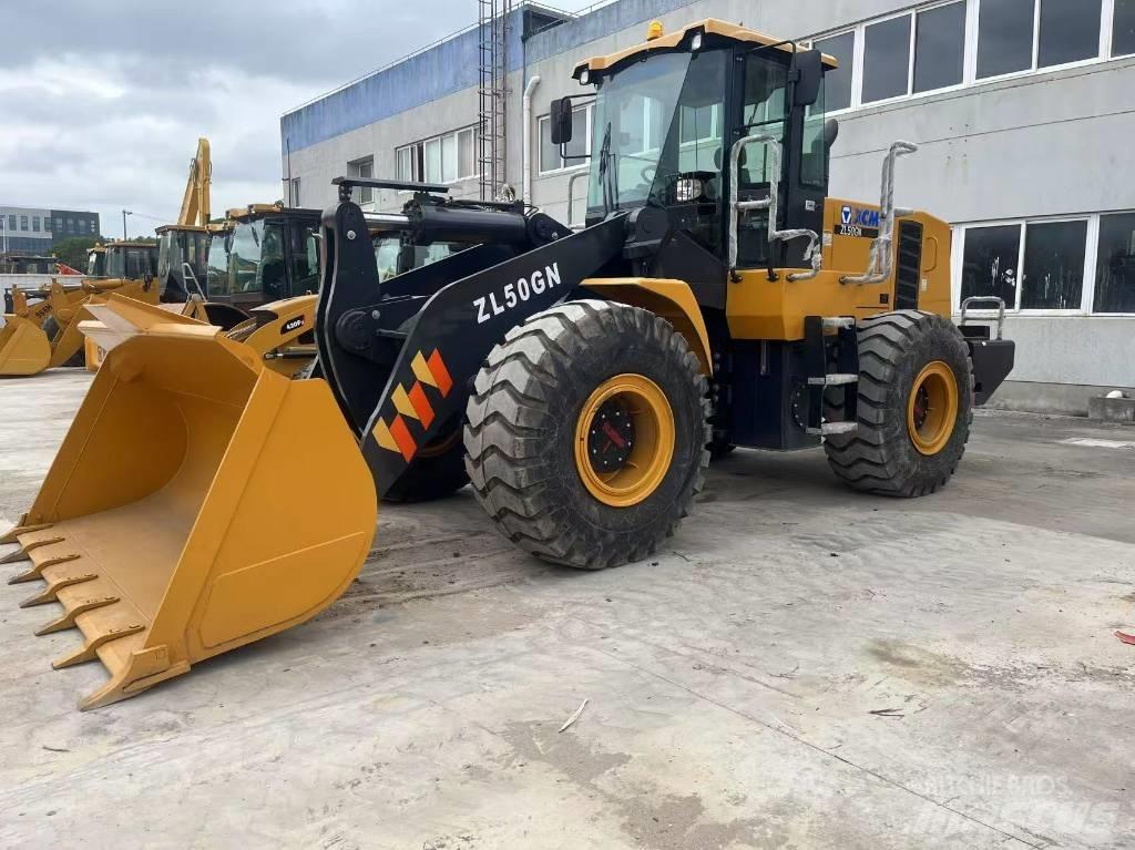 XCMG ZL 50 GN Kolové nakladače