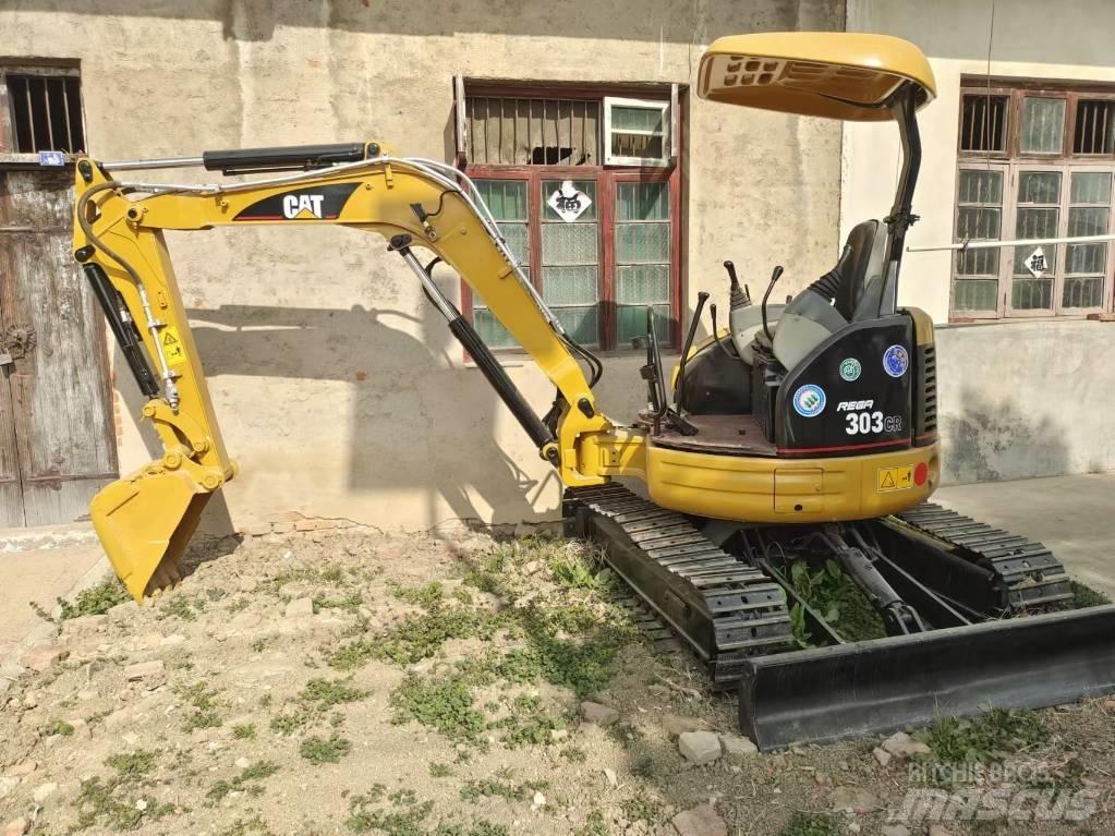 CAT 303 CR Mini rýpadla < 7t