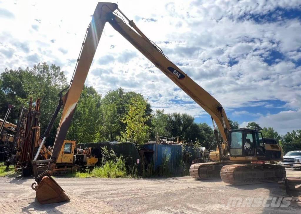 CAT 330 D L Pásová rýpadla