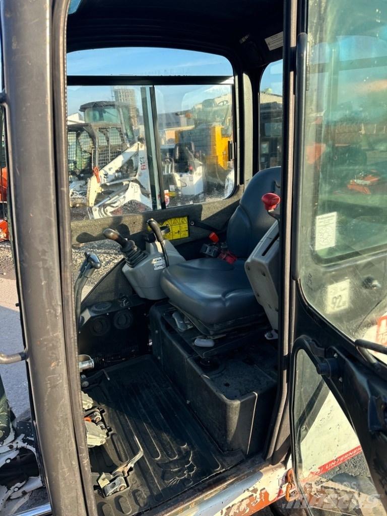 Bobcat E 16 Mini rýpadla < 7t