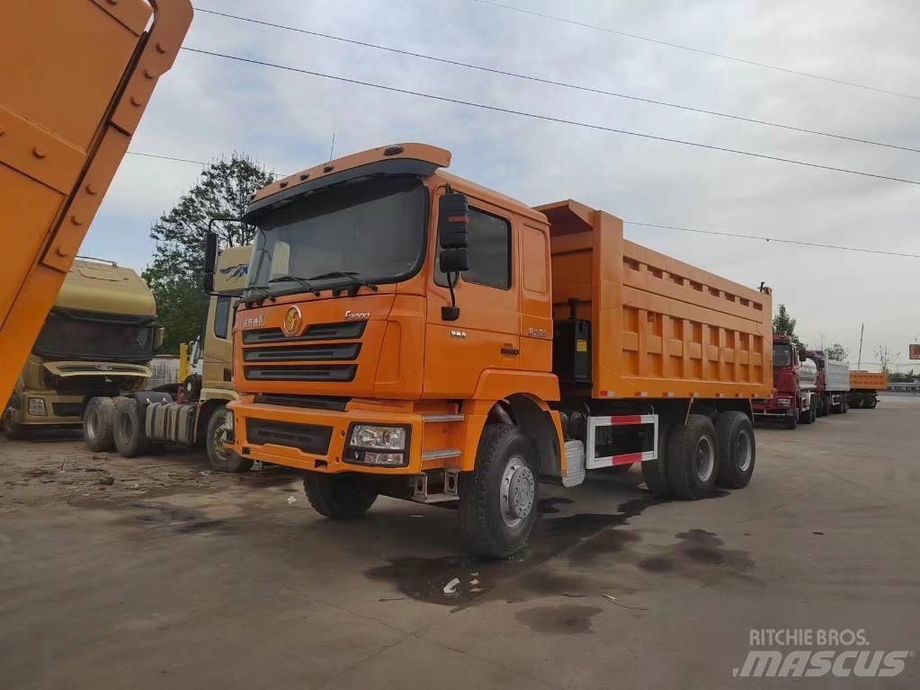 Shacman F3000 6X4 Sklápěče