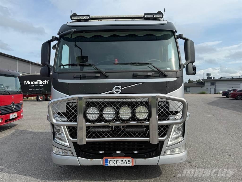 Volvo FM500 8x4 Hákový nosič kontejnerů