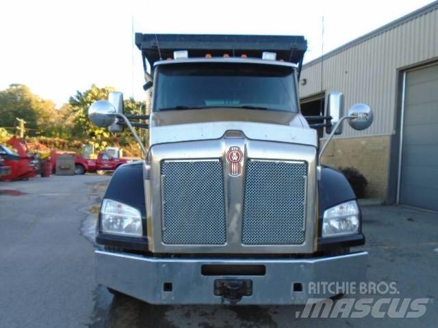 Kenworth T 880 Sklápěče