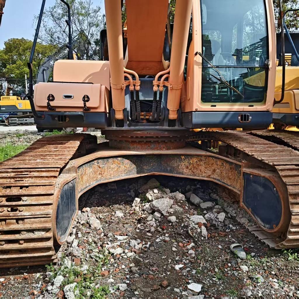 Hyundai R305LC-9t Pásová rýpadla