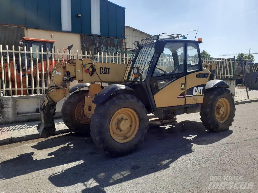 CAT TH 350 B Teleskopické manipulátory