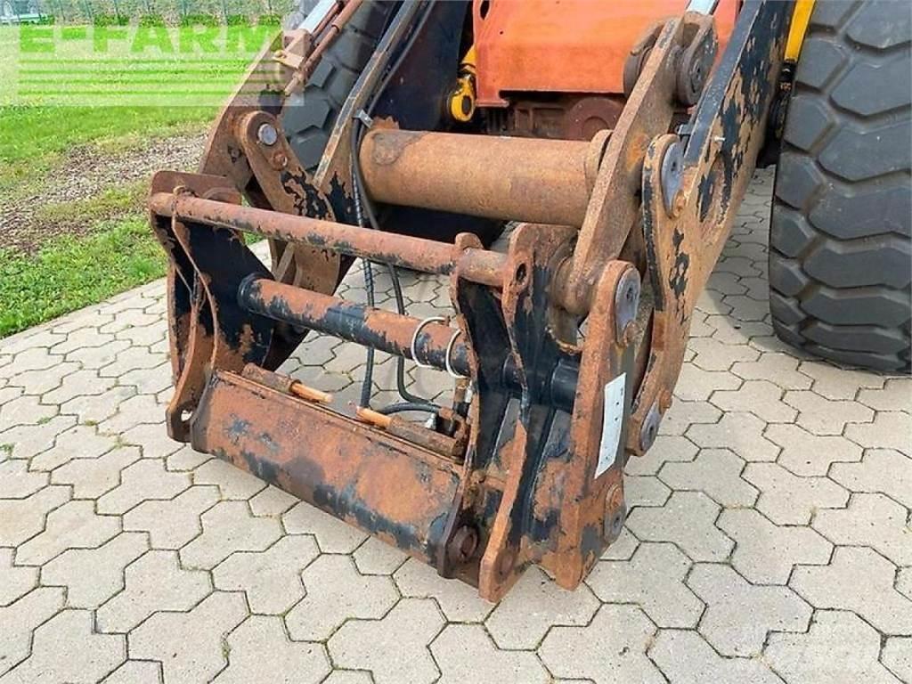 JCB 426e agri ht Mini rýpadla < 7t