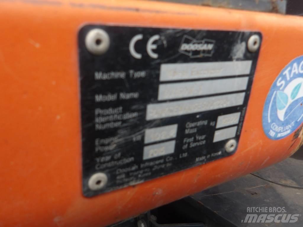 Doosan DX 160 W Kolová rýpadla