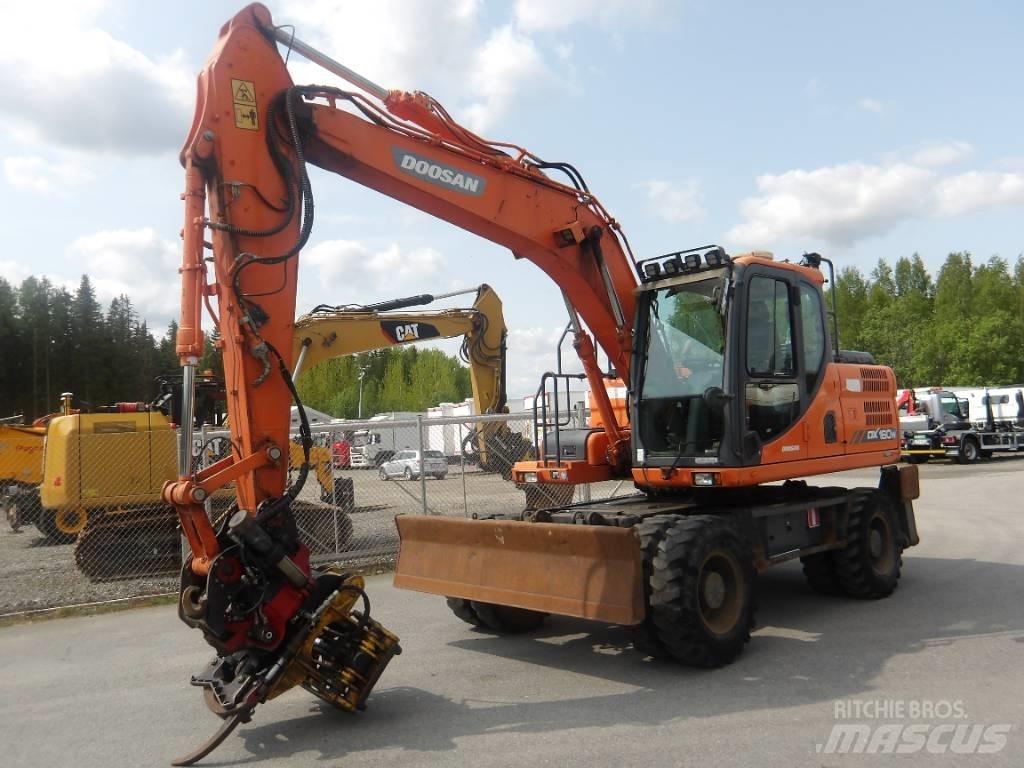 Doosan DX 160 W Kolová rýpadla