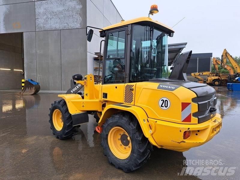 Volvo L 35 G Kolové nakladače