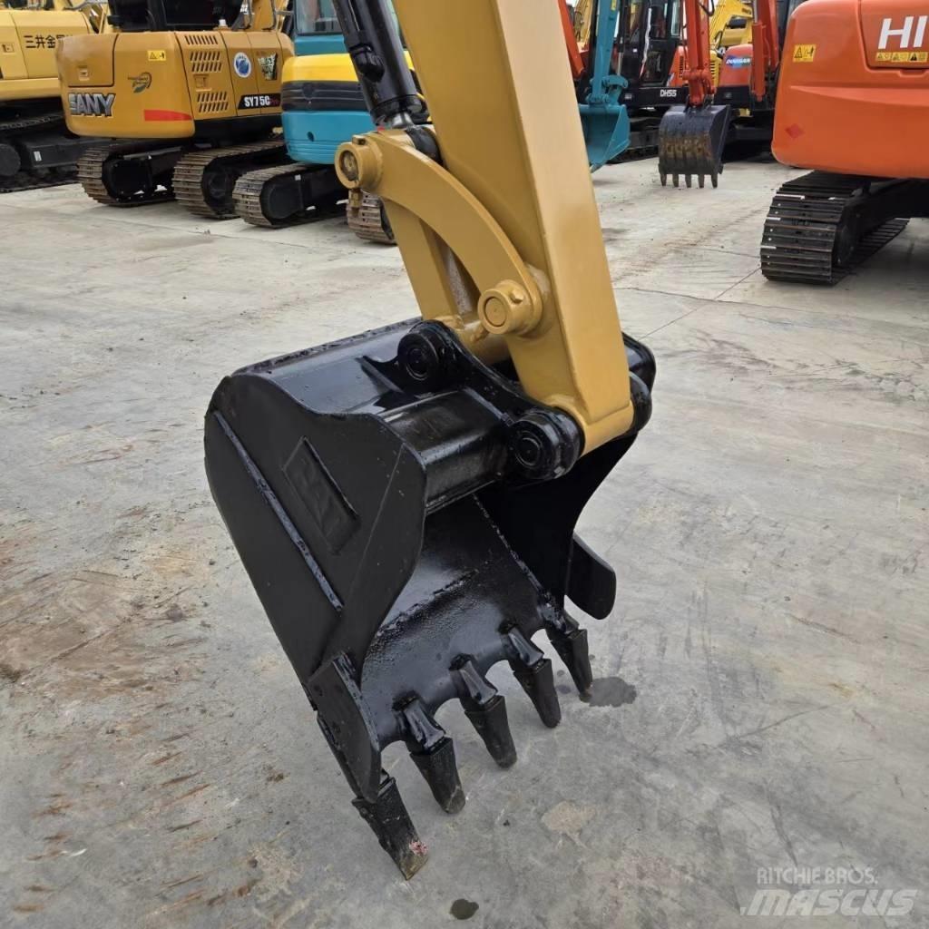 CAT 305.5E2 Mini rýpadla < 7t