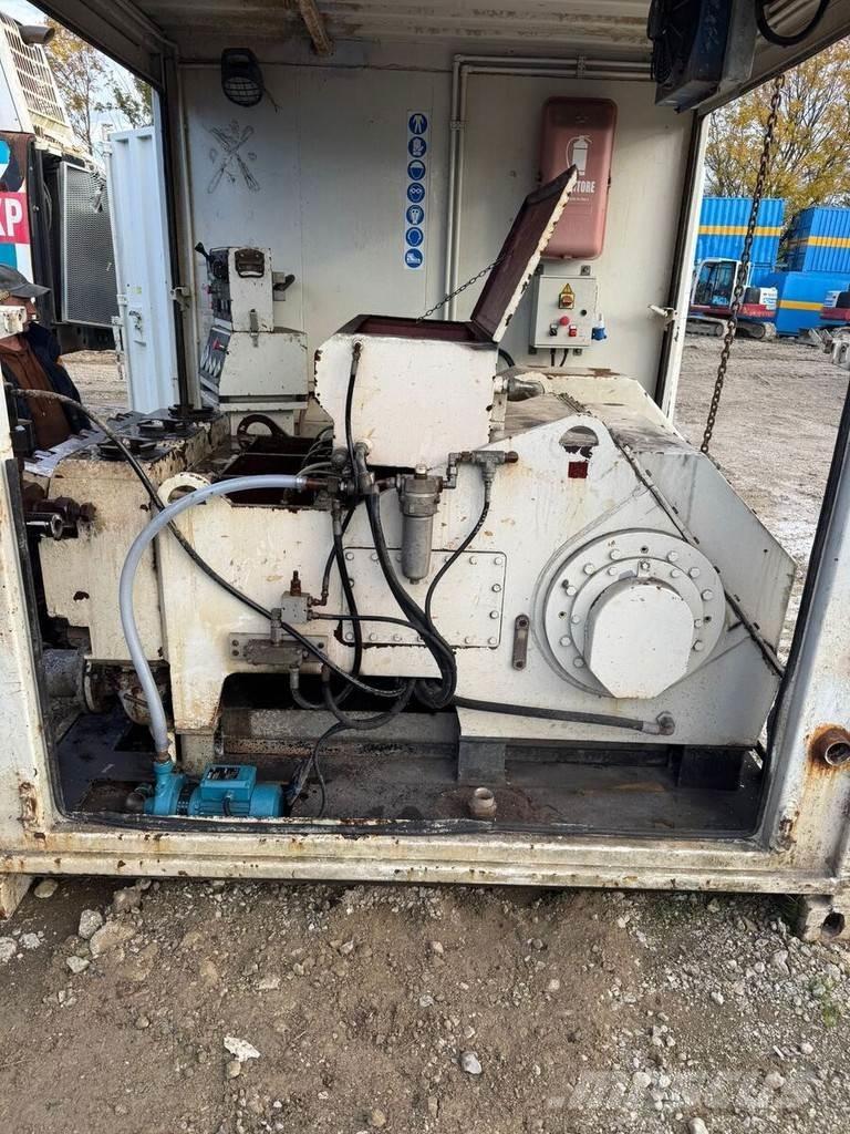  Metax MP7 Nákladní auta s čerpadly betonu