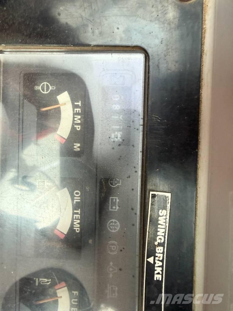 Sumitomo SC700-5 Pásové jeřáby