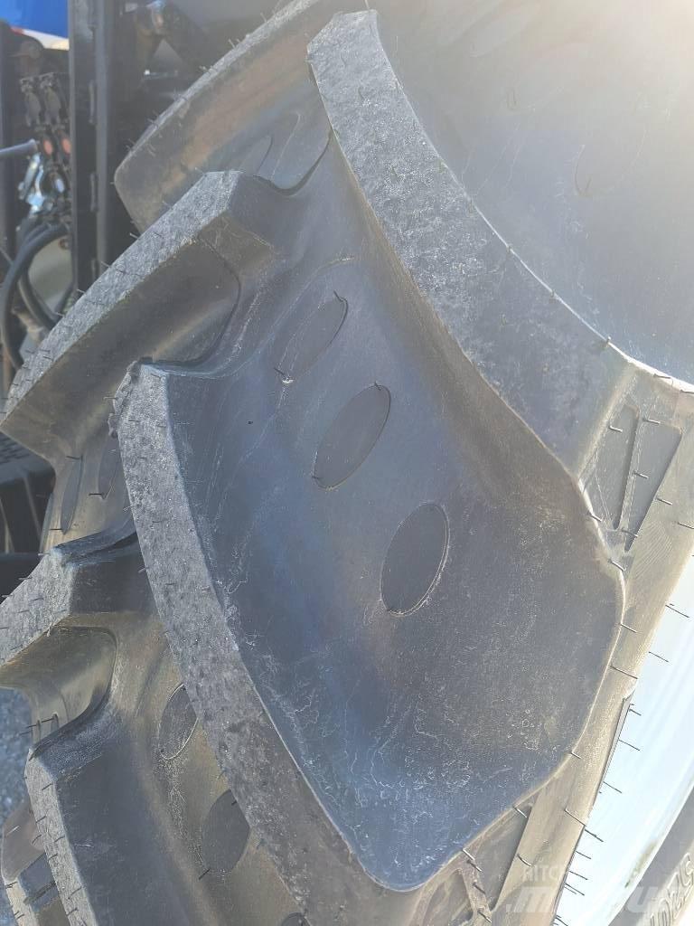 New Holland T 6.140 Traktory