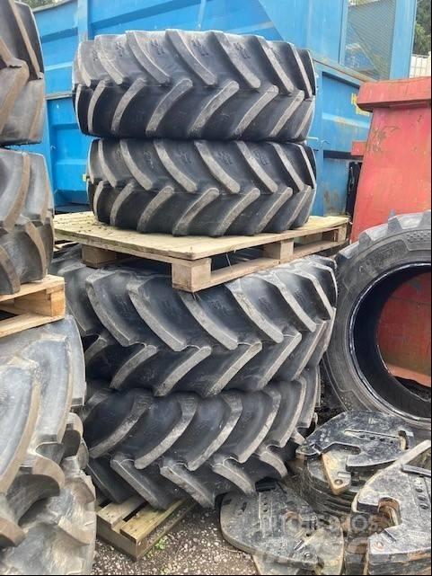 Mitas SET OF TYRES Pneumatiky, kola a ráfky