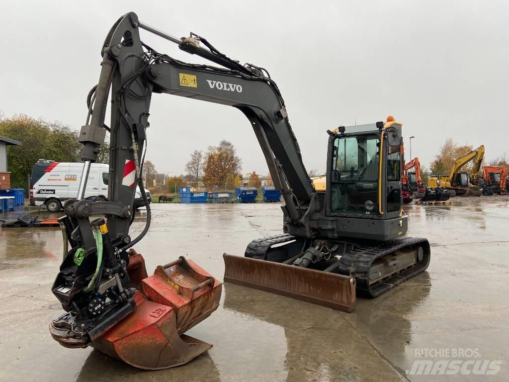 Volvo ECR 88 D / Eslöv Midi rýpadla 7t - 12t