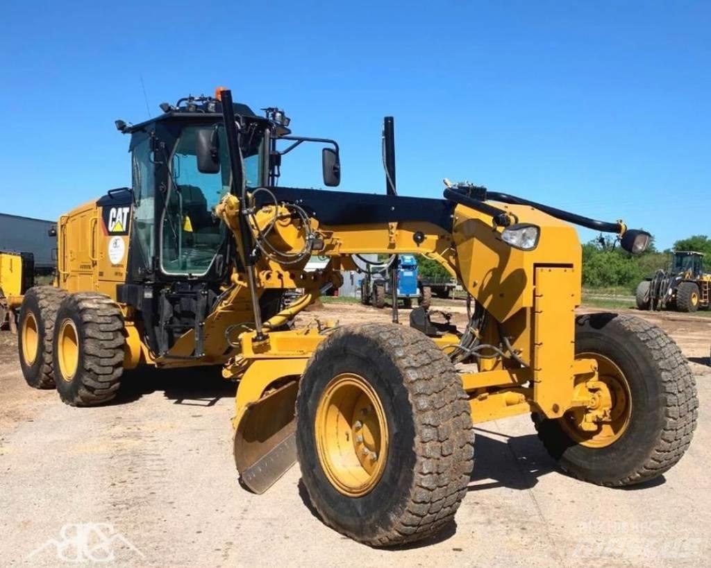 CAT 140 M 2 VHP Grejdry