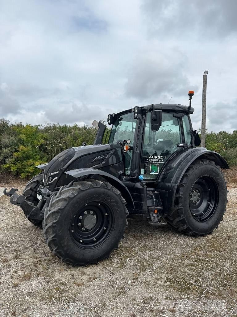 Valtra N 155 EA Traktory