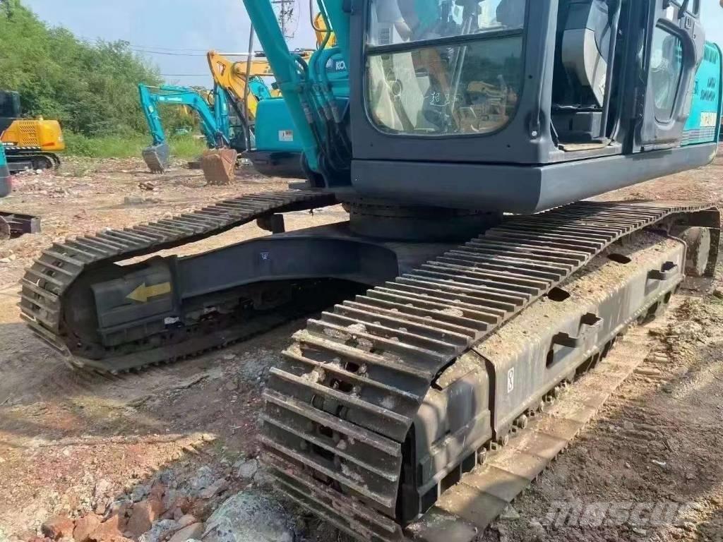 Kobelco SK 210 D Pásová rýpadla