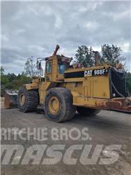 CAT 988 F Kolové nakladače
