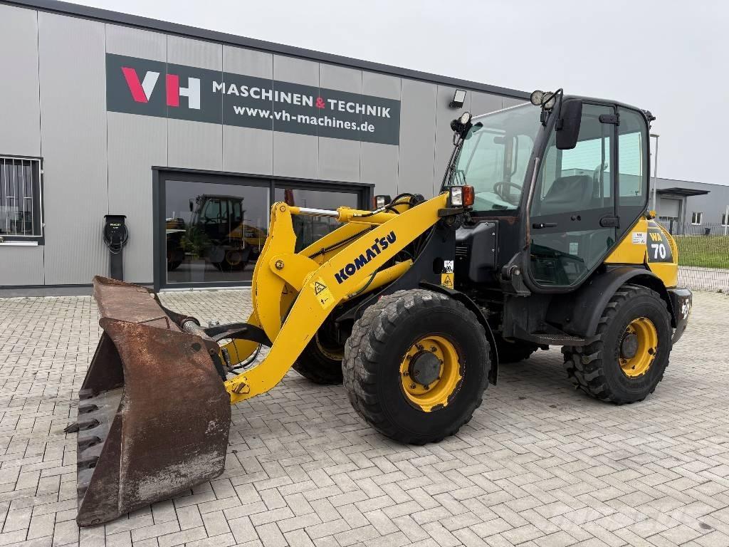 Komatsu WA 70-5 Kolové nakladače