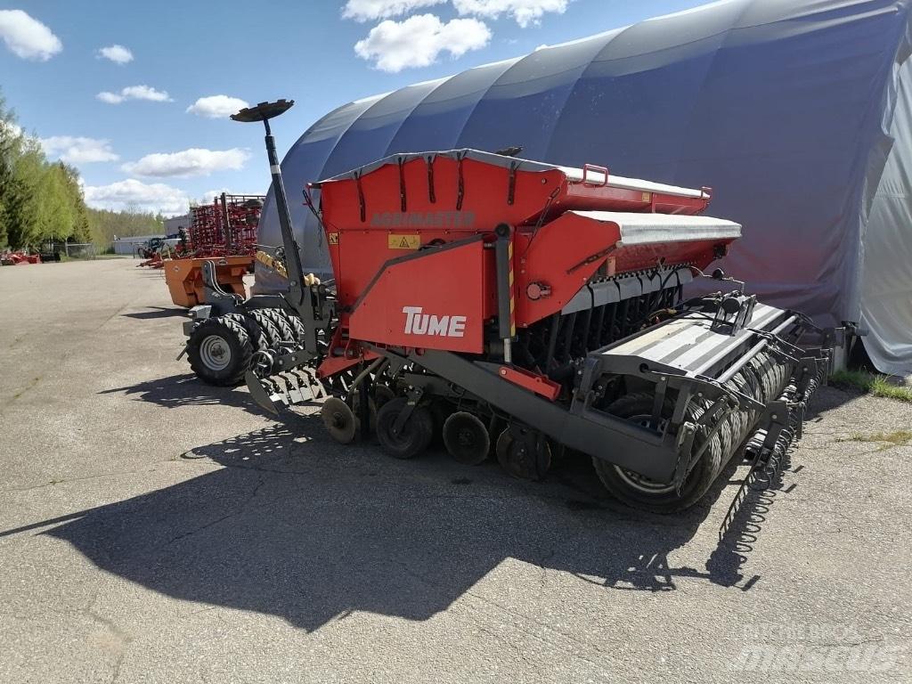 Tume Agrimaster 3000 Kombinované secí stroje