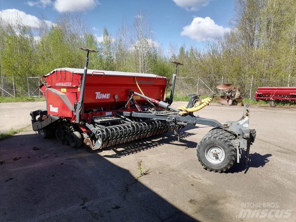 Tume Agrimaster 3000 Kombinované secí stroje