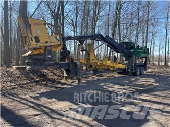 John Deere 437 D Lesní nakladače