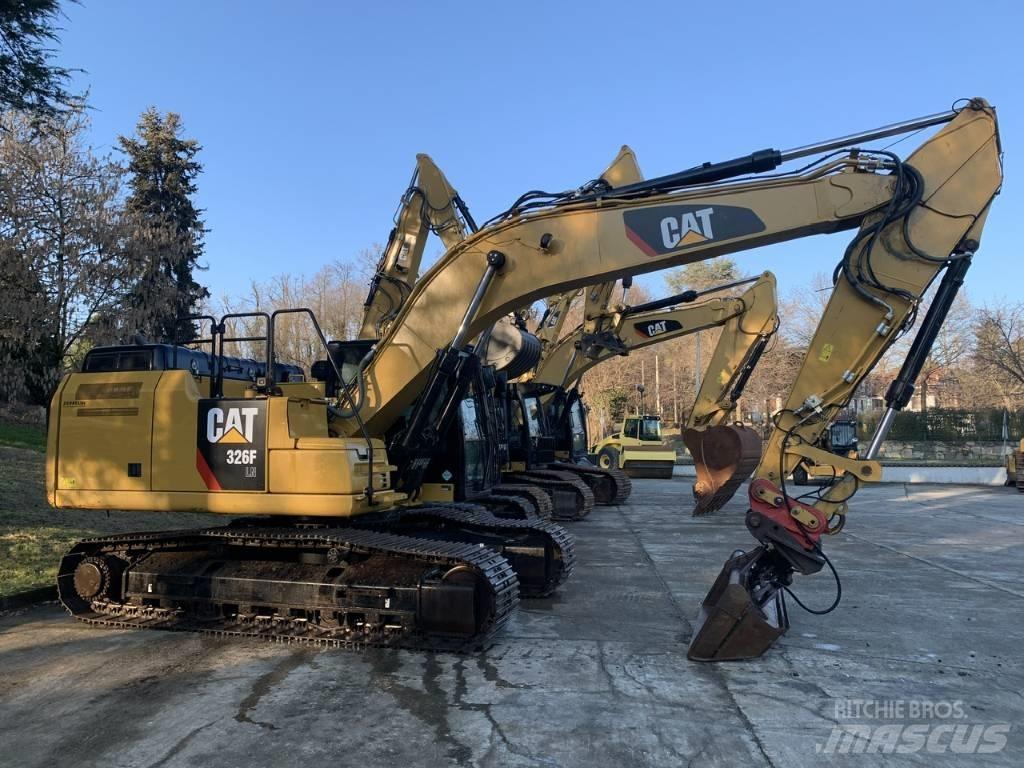 CAT 326 FL N Pásová rýpadla