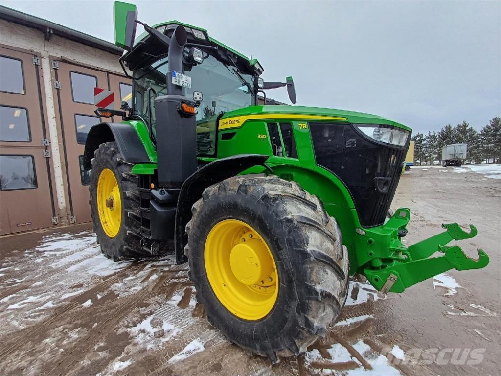 John Deere 7R 330 Traktory