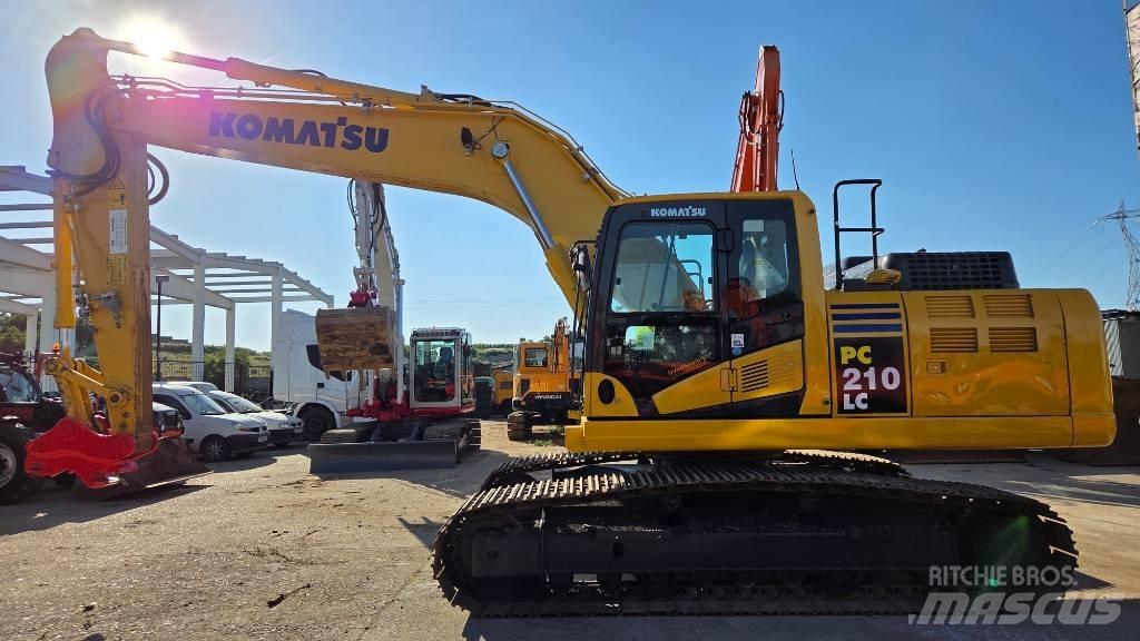 Komatsu PC 210 Pásová rýpadla