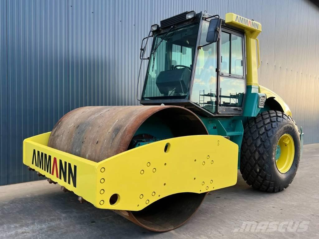 Ammann ASC130 D Tahačové válce