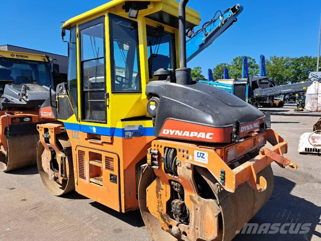 Dynapac CG 233 HF Tandemové válce
