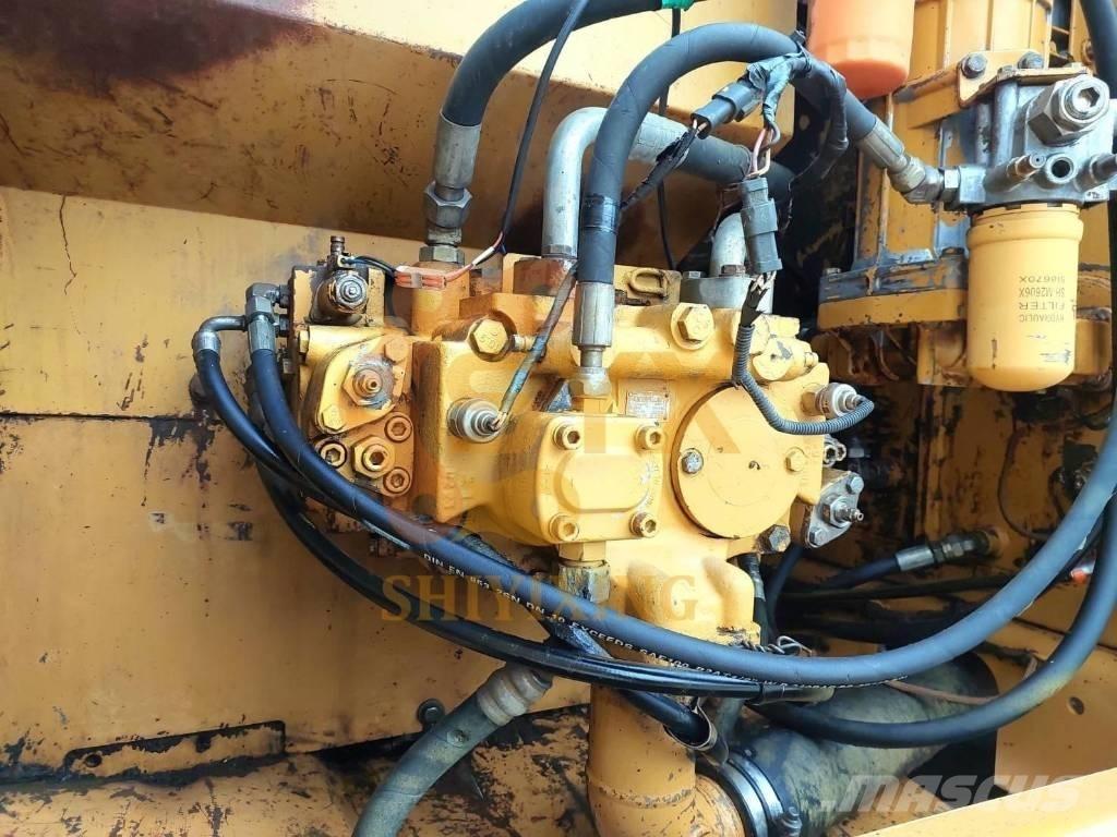 CAT 320 C Pásová rýpadla